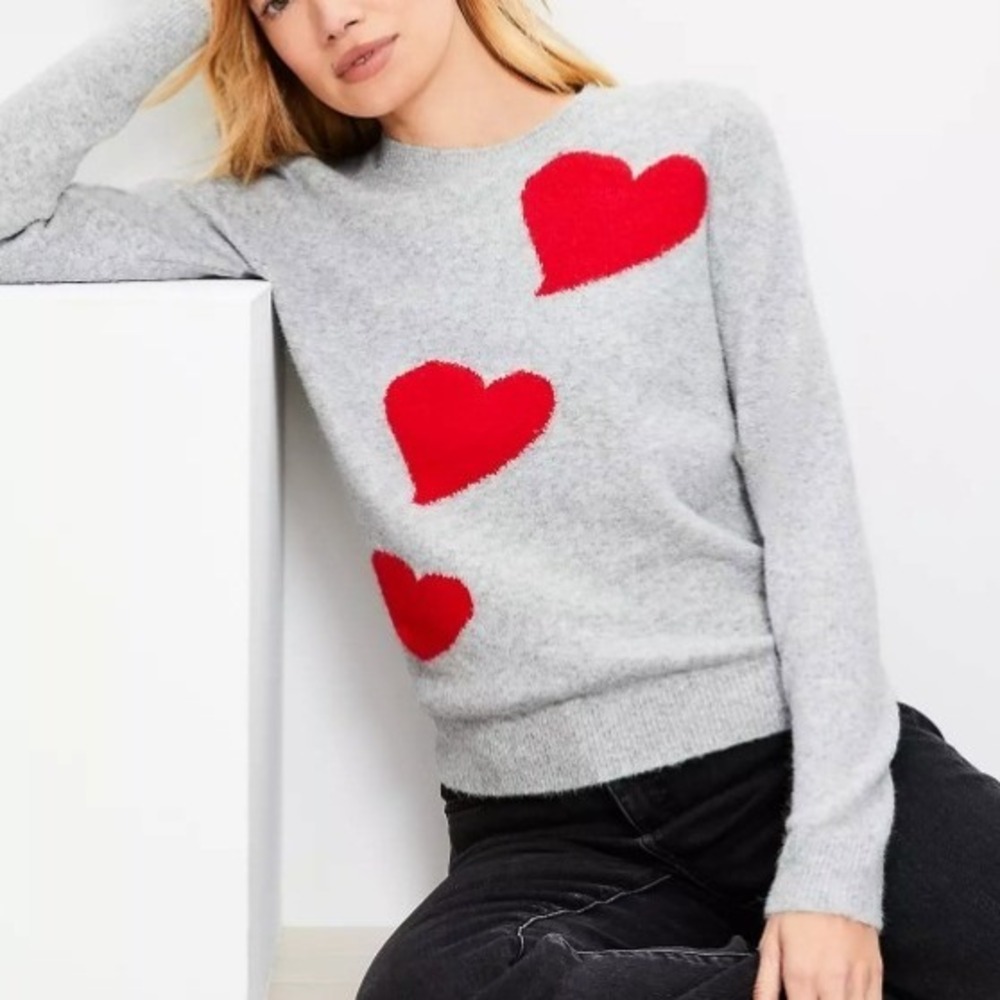 LOFT 2024 Women XXL Heart Sweater Gray Crewneck Long Sleeve Knit Cozy Cute